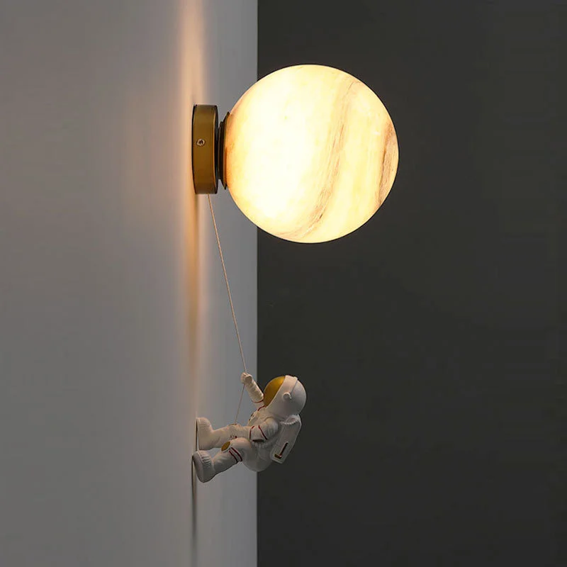 3d Лунный настенный светильник Освещение астронавта Украшение детской комнаты Прикроватная тумбочка для спальни Для мальчиков и девочек 3 цвета сменных фоновых бра