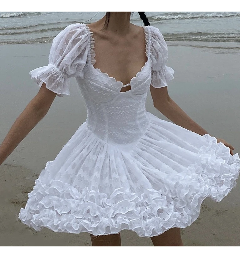 Белое милое платье с пышными рукавами и открытой спиной для женщин 2023, Летнее бальное платье с квадратным вырезом и оборками, мини-платье трапециевидной формы