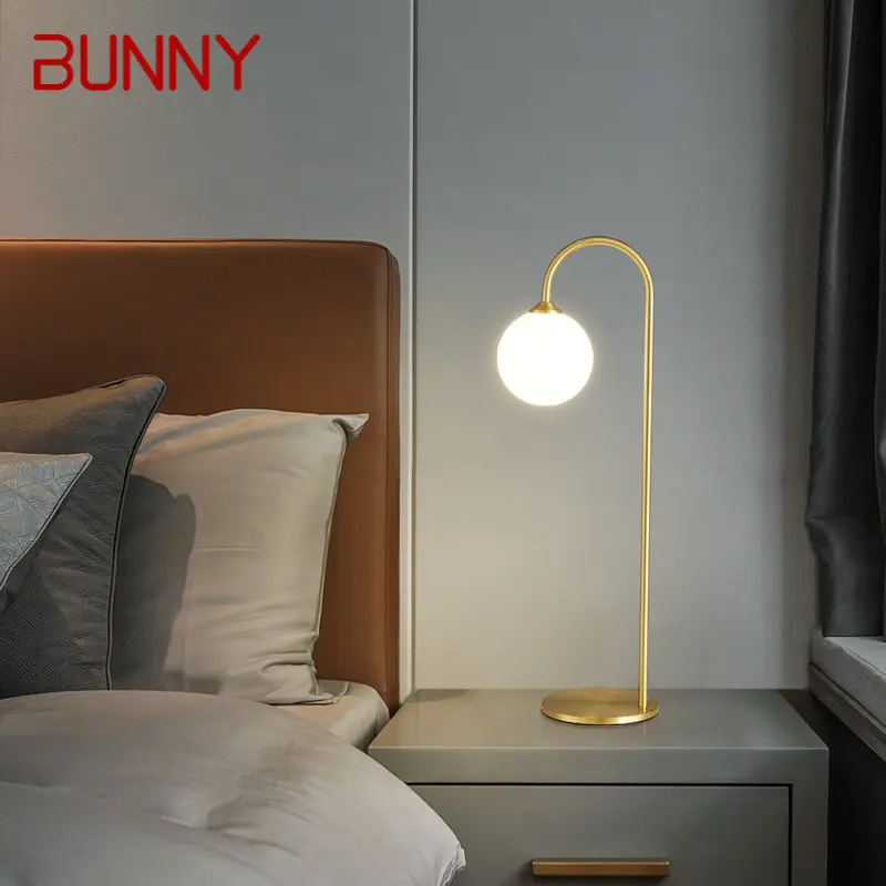 Современная латунная настольная лампа BUNNY, светодиодное золотое медное настольное освещение для современного домашнего кабинета, спальни