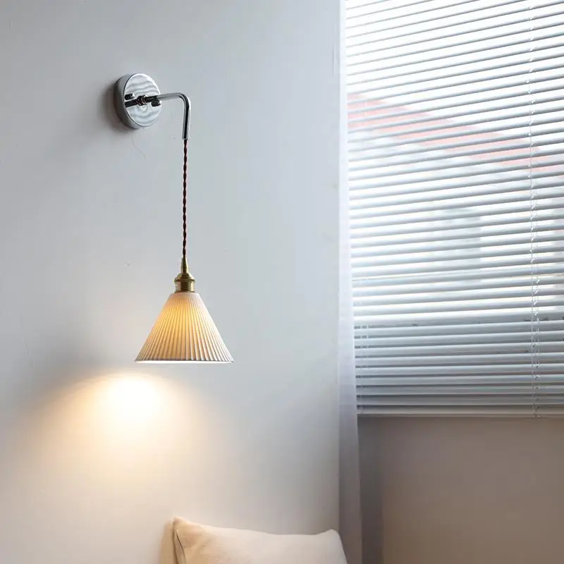 Хромированный настенный светильник Японская спальня прикроватная тумбочка гостиная проход фоновая стена простой керамический серебряный подвесной проволочный настенный светильник комплект